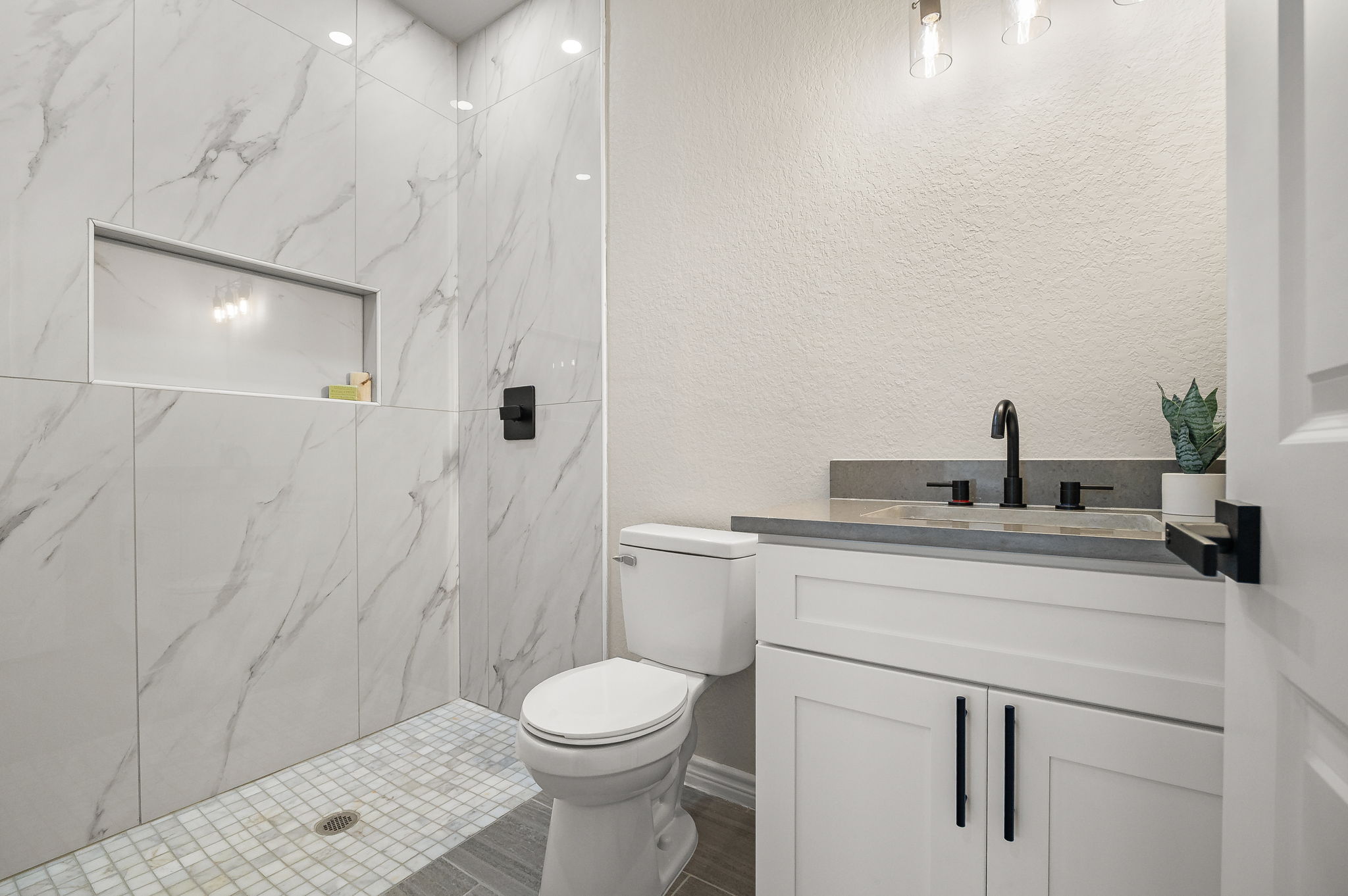 411 Moselle, San Antonio, TX 78237