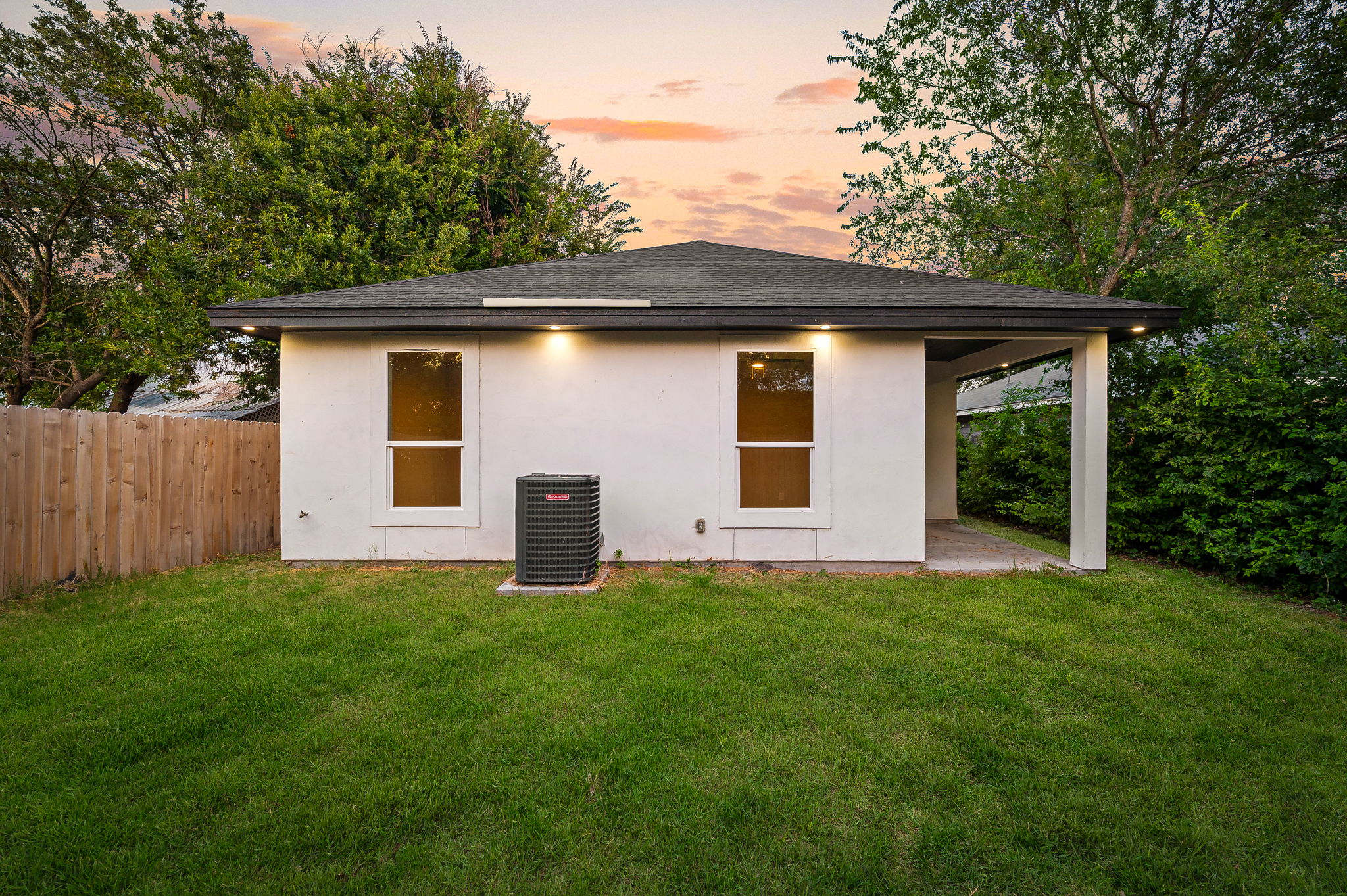 411 Moselle, San Antonio, TX 78237